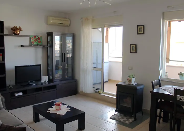 Cosy Rooftop At Pazari I Ri Apartment Tirana