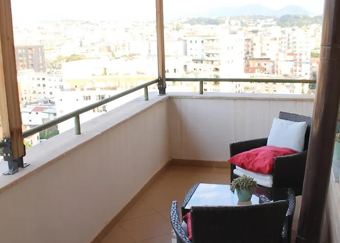 Cosy Rooftop At Pazari I Ri Daire Tiran